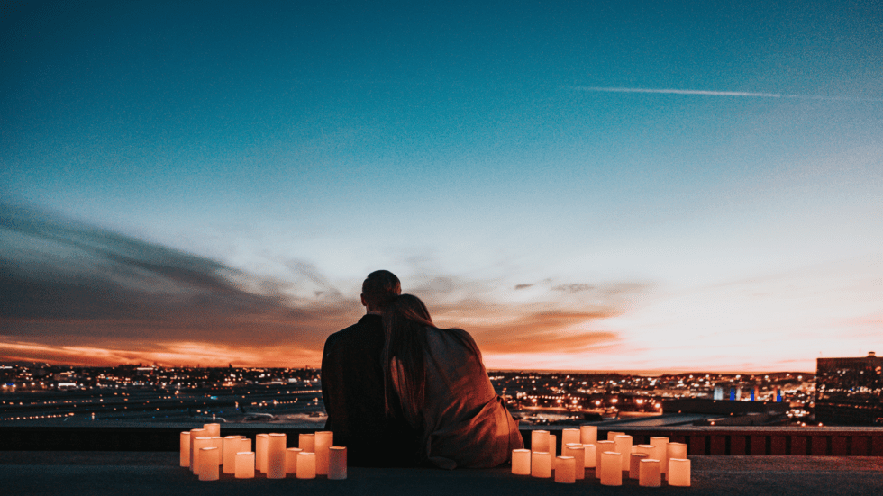 romantic rooftop proposal idea